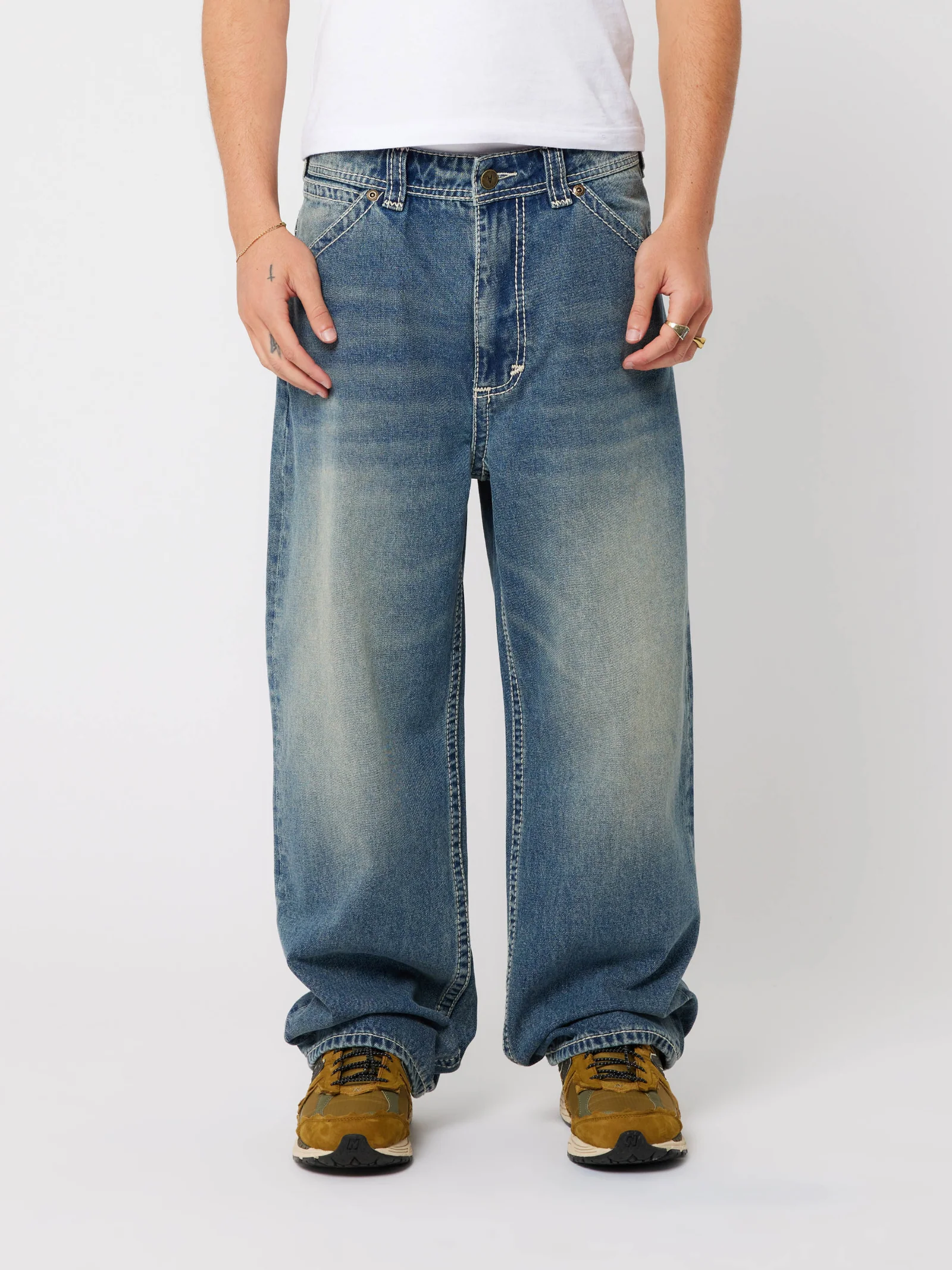 A6 Big Stitch Max Jeans