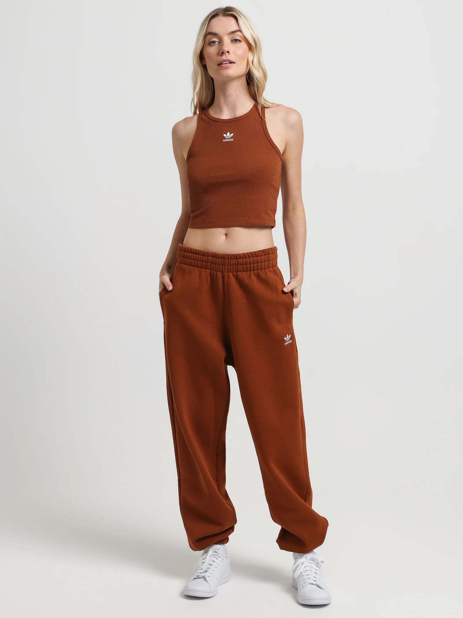Adicolor Essentials Rib Tank Top - Image 2