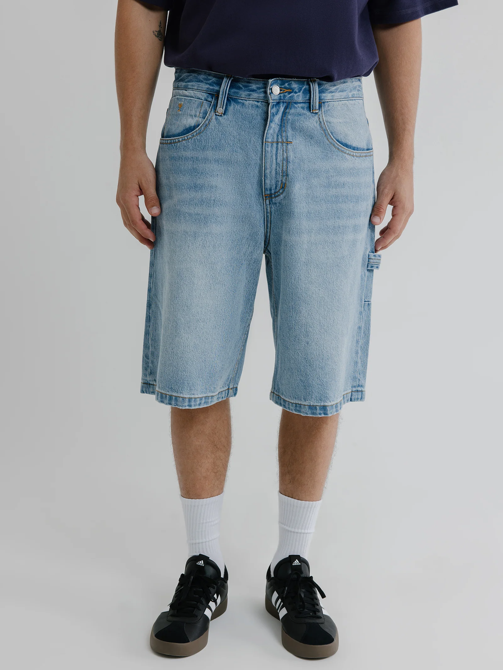 Big Slacker Lifted Embro Shorts