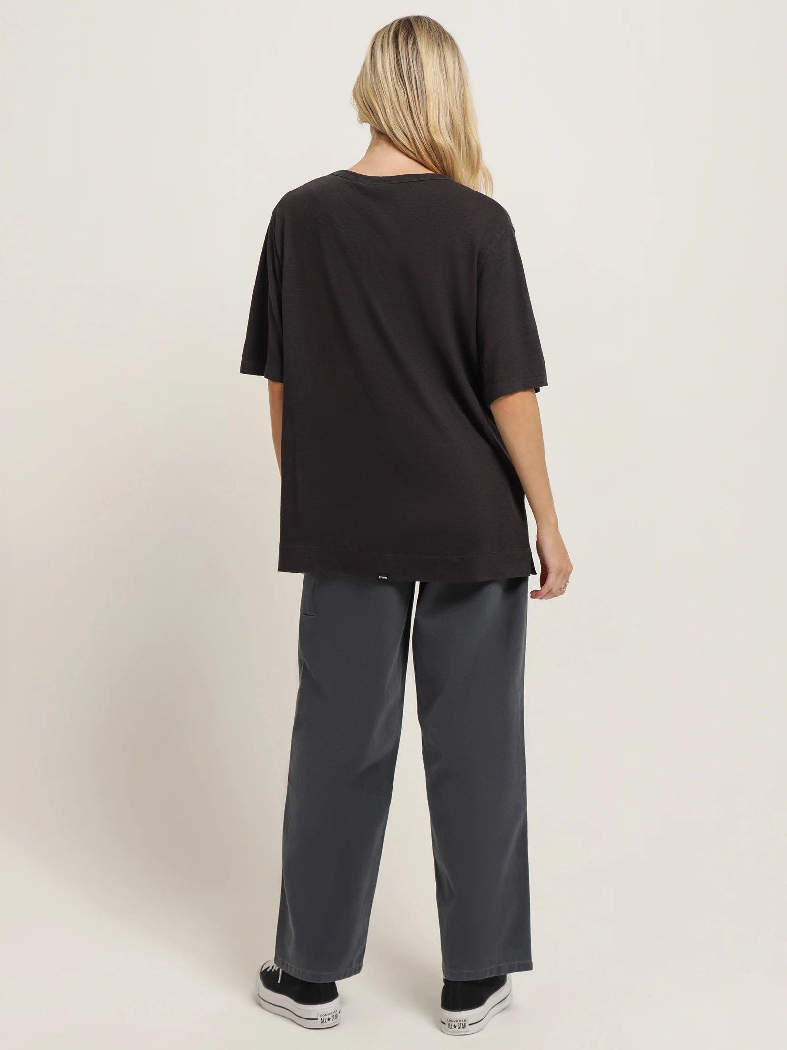 Billie Low-Rise Baggy Straight Jeans - Image 5