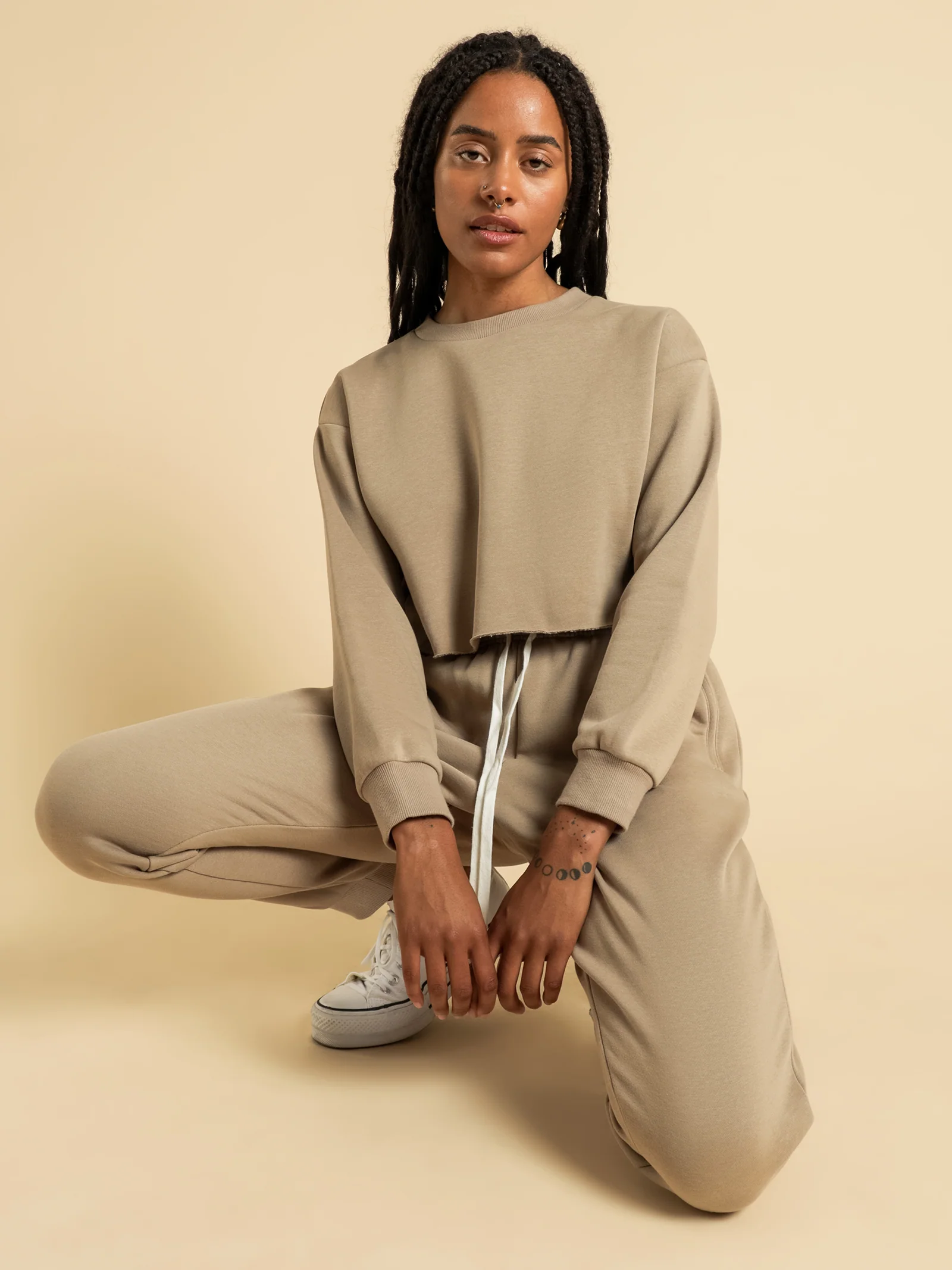 Carter Classic Crop Sweater - Image 5