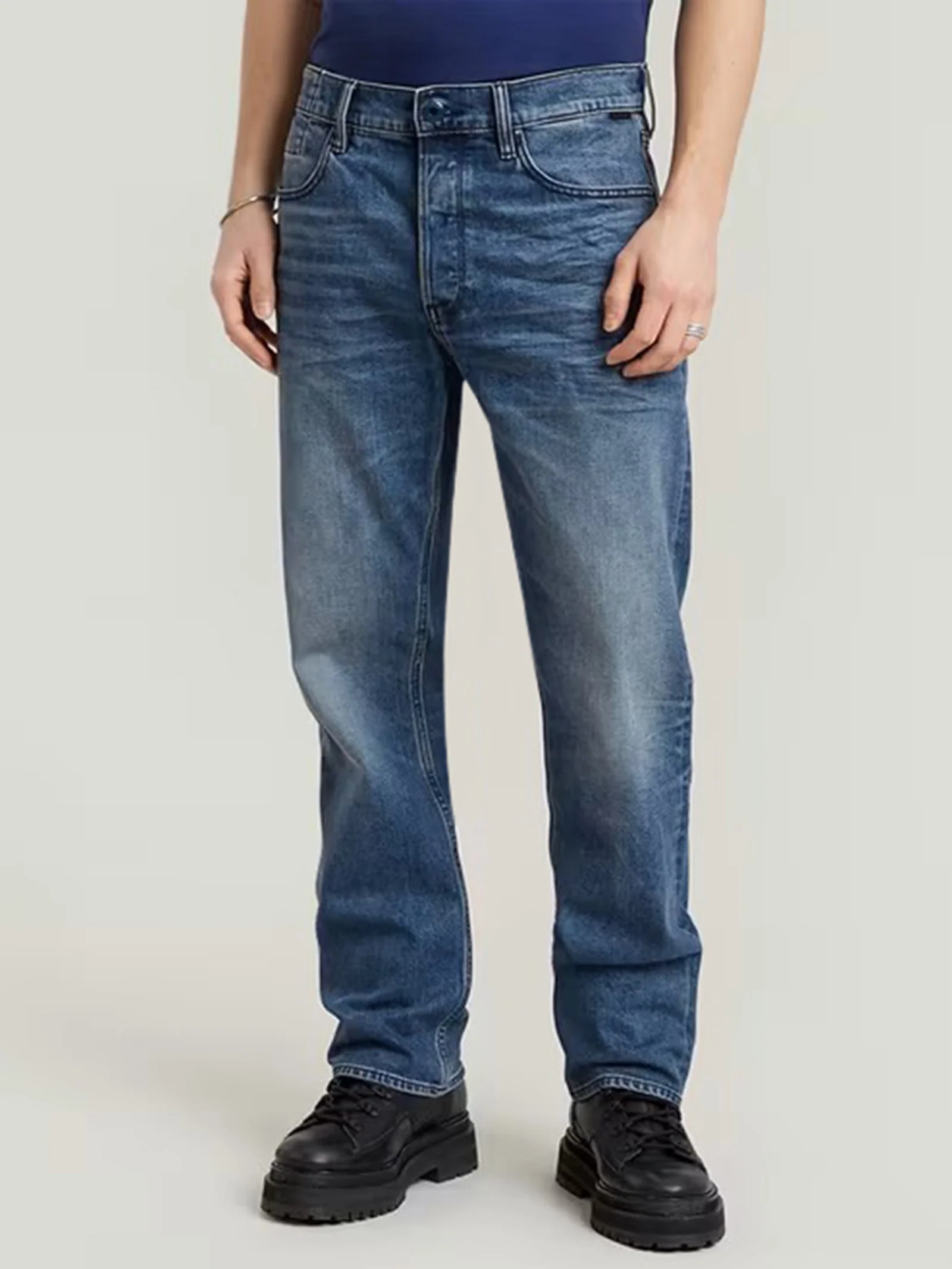 Dakota Regular Straight Jeans