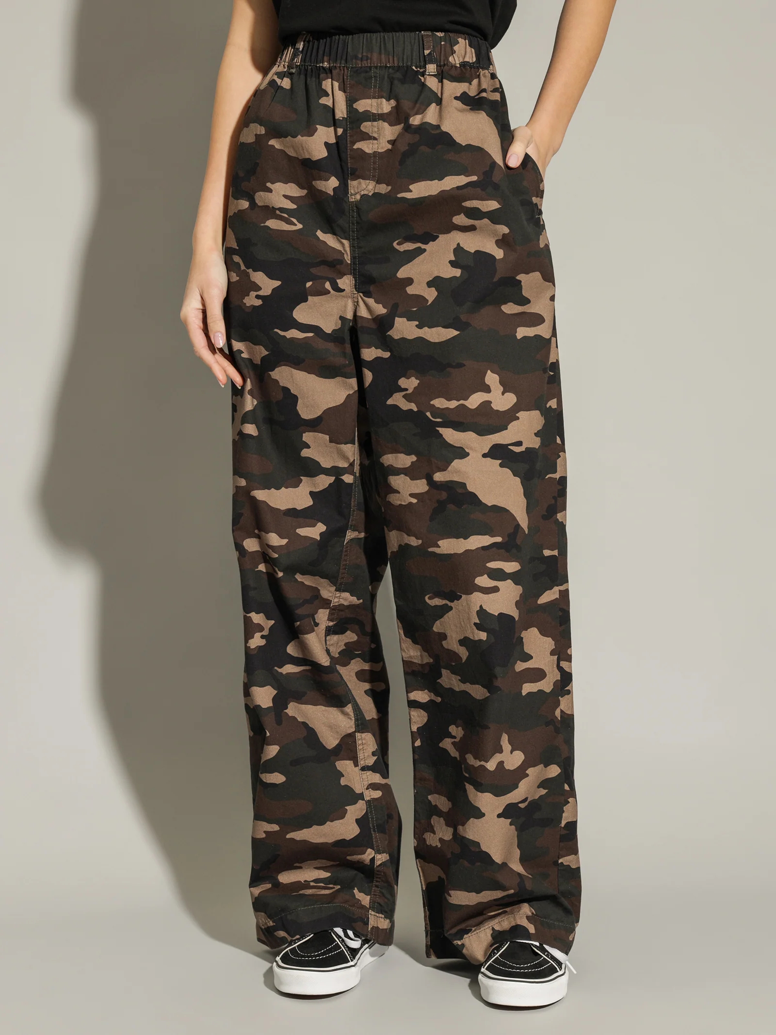 Easy Straight Pants