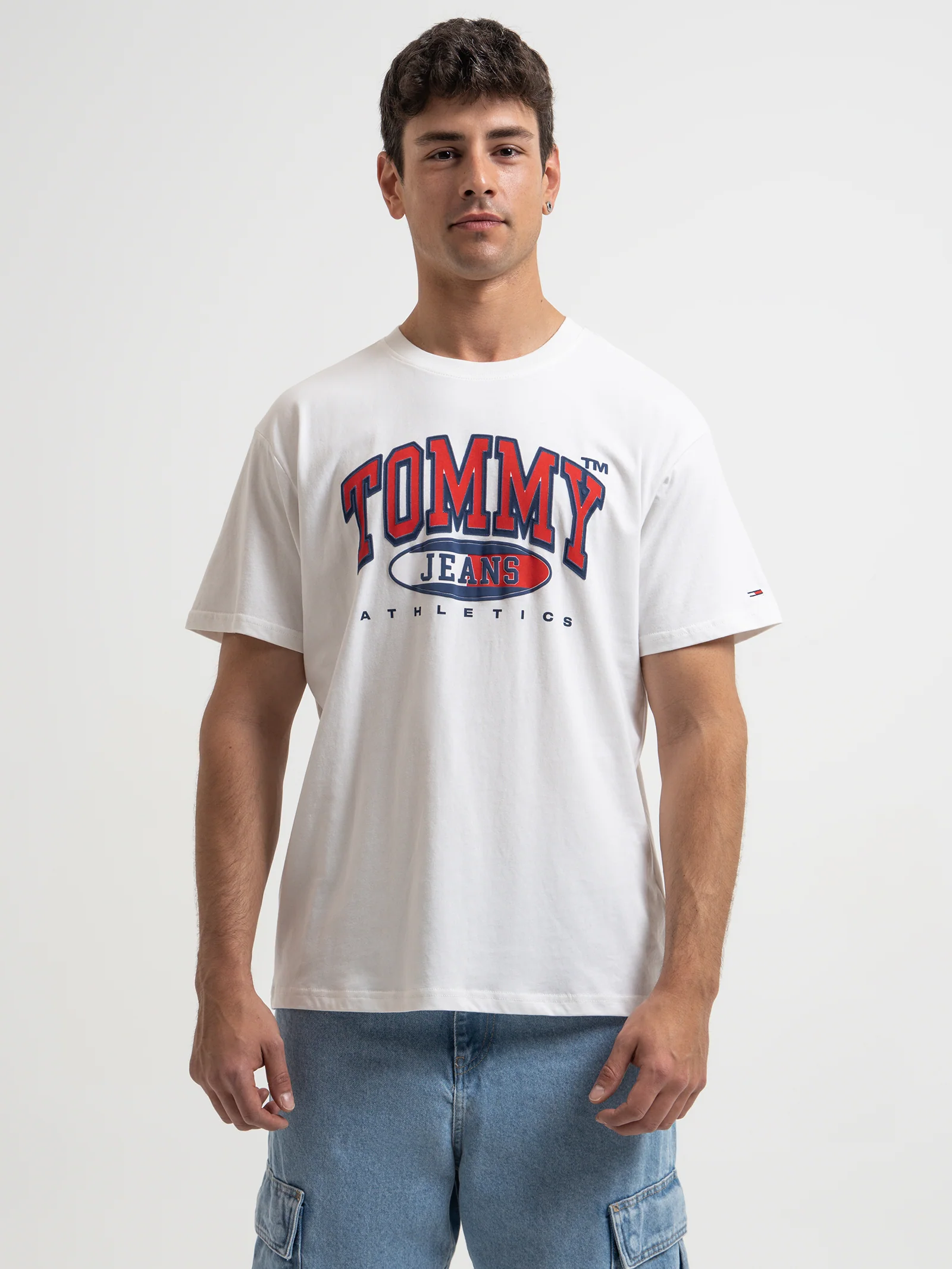 Essential Graphic Logo Relaxed Fit T-Shirt