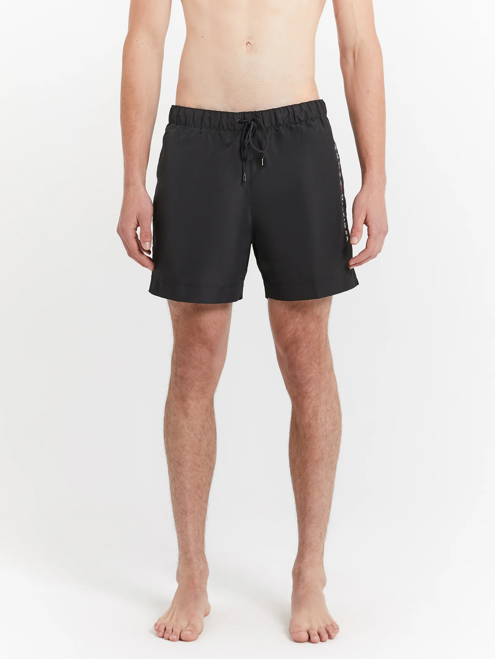 Essentials Medium Drawstring Nos Shorts