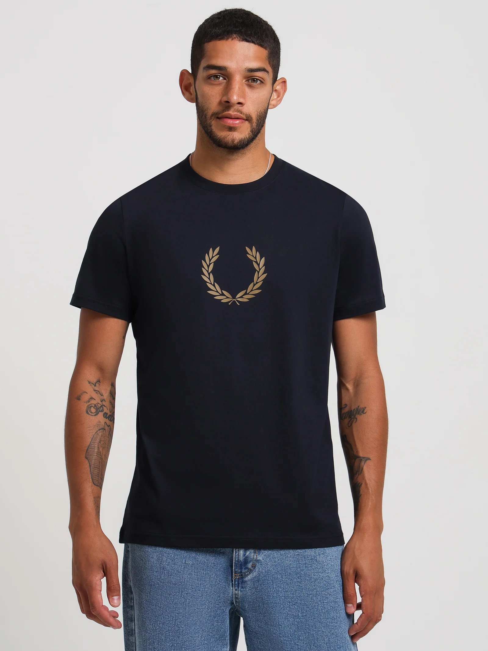 Laurel Wreath Graphic T-Shirt