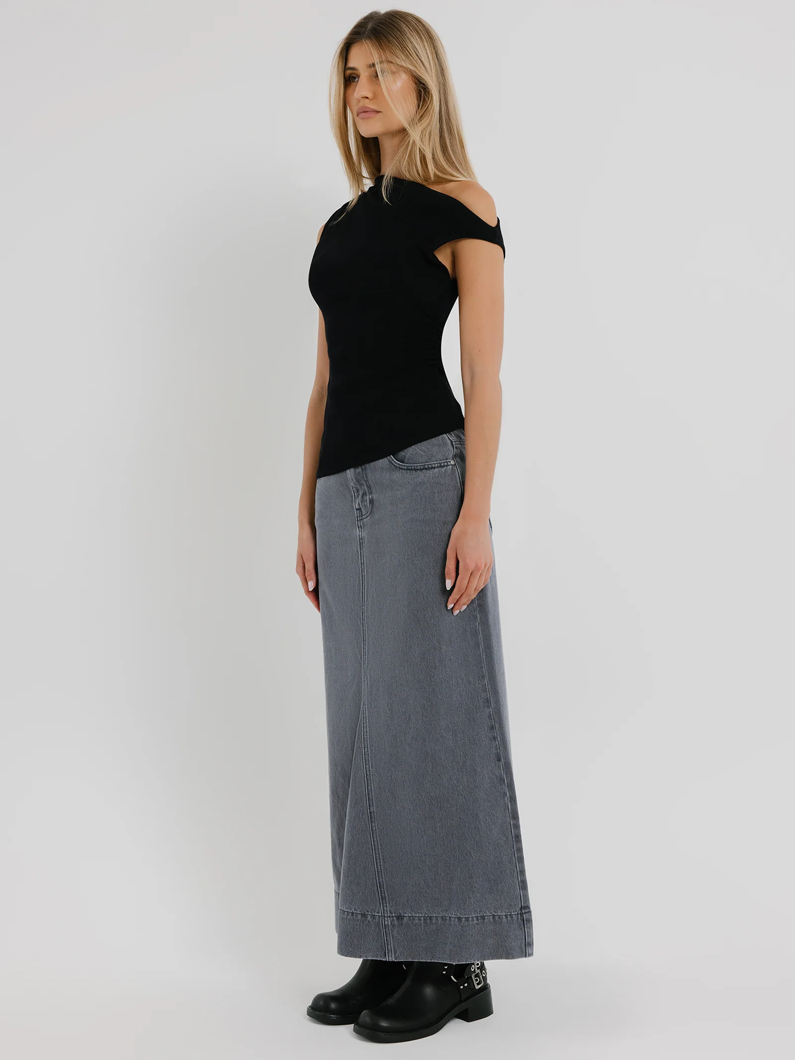 Lia Asymmetrical Top - Black - Image 3