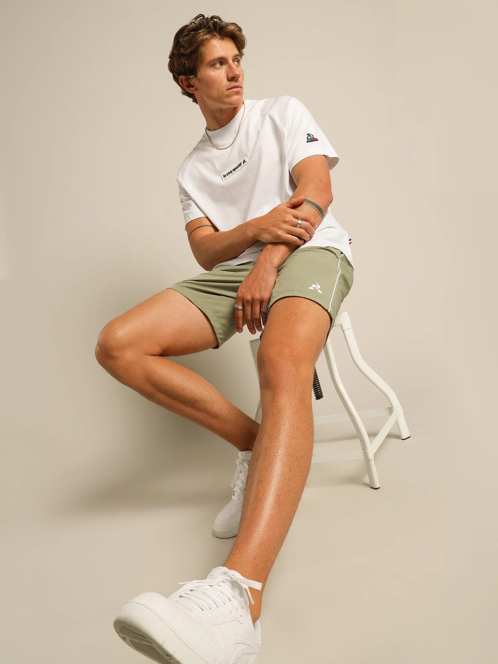Monde Raglan T-Shirt - Image 2