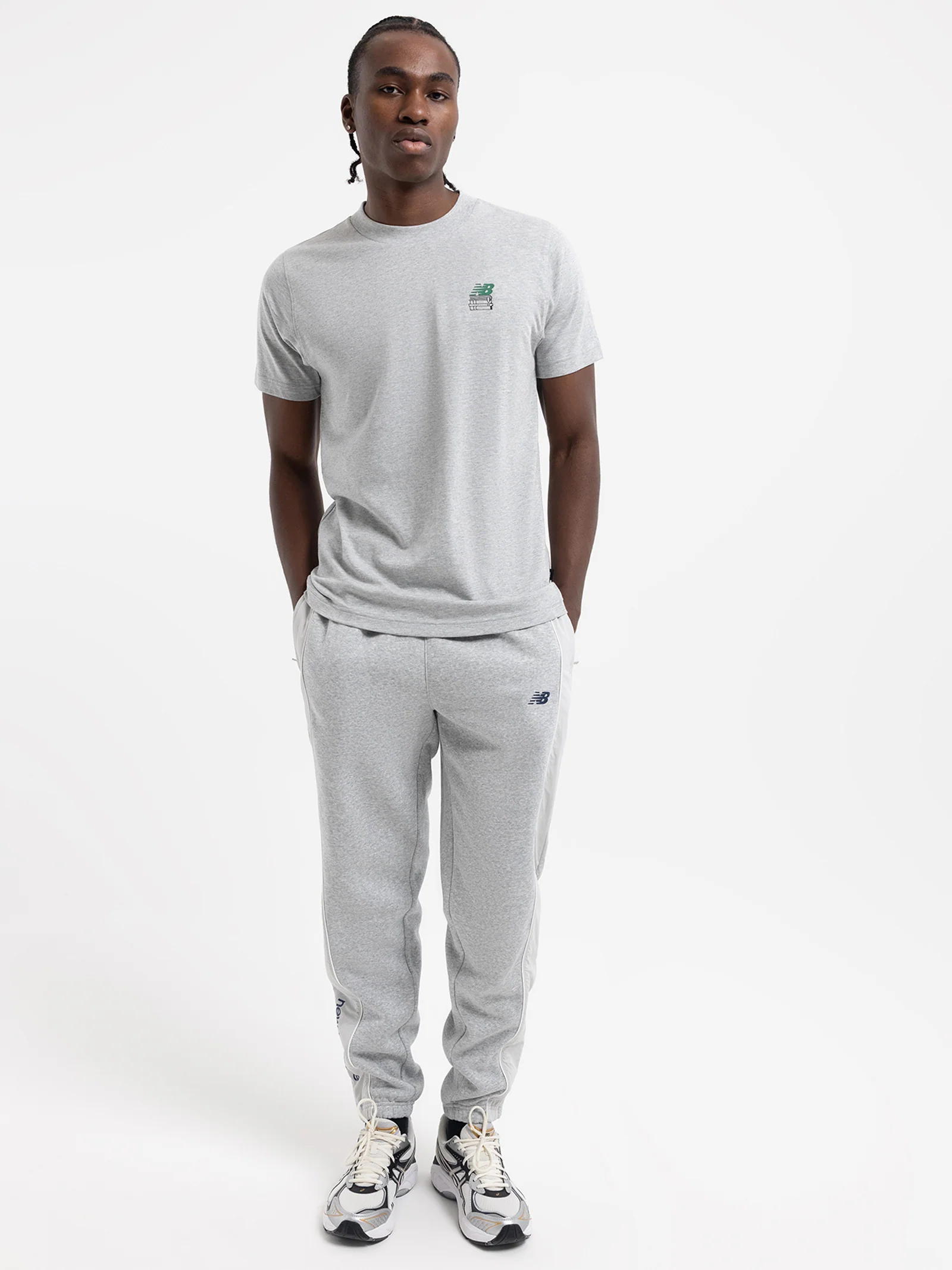 Nb Intellect Graphic T-Shirt