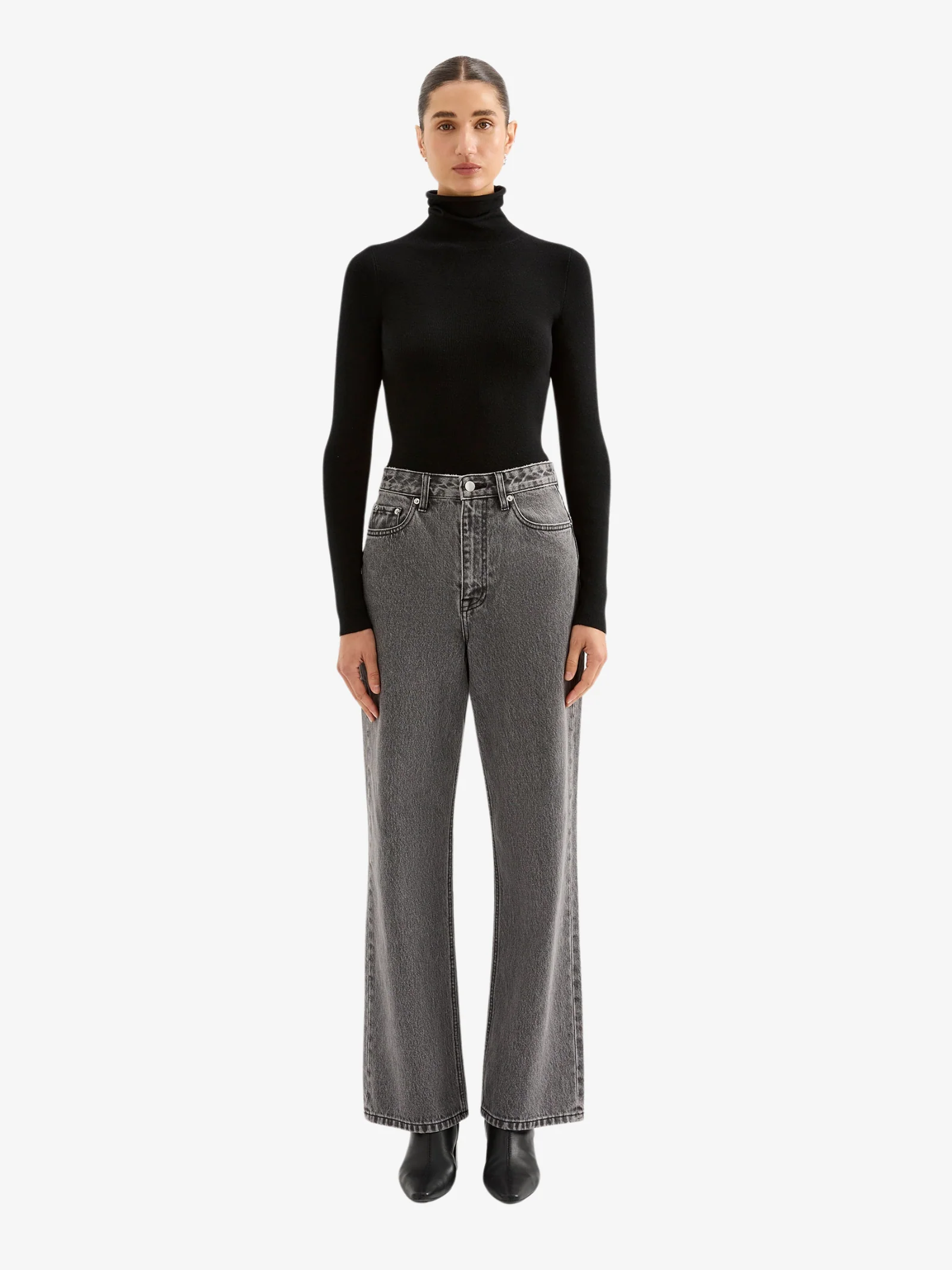 Organic Relaxed Leg Jean
