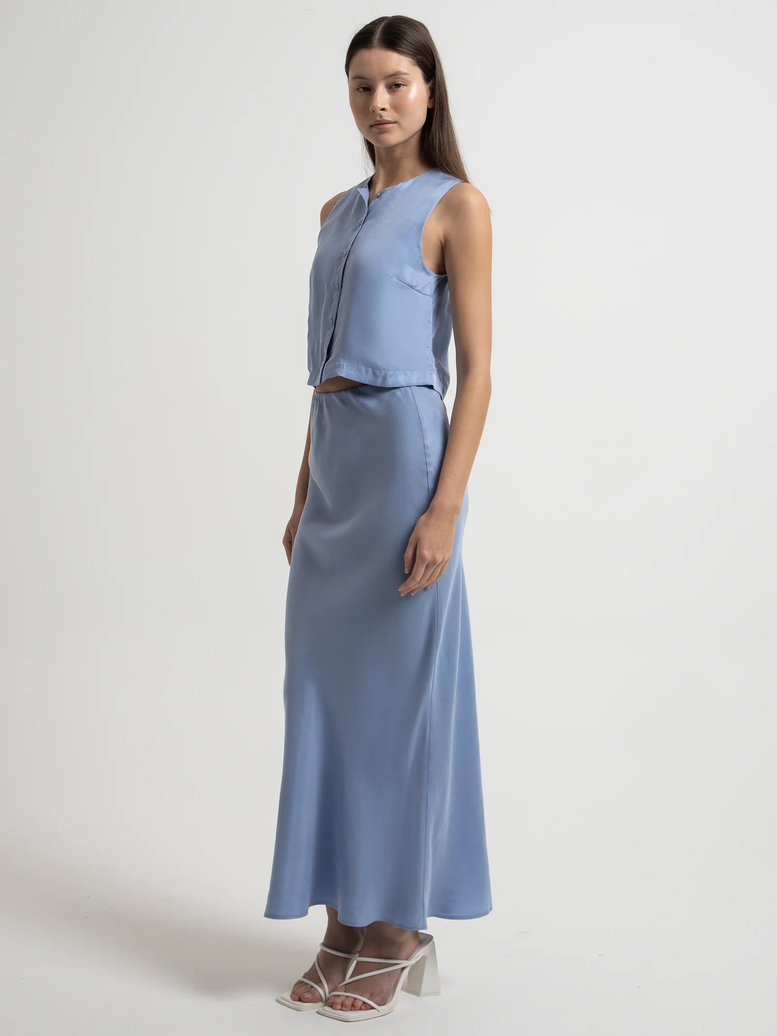 Rika Cupro Vest - Image 3