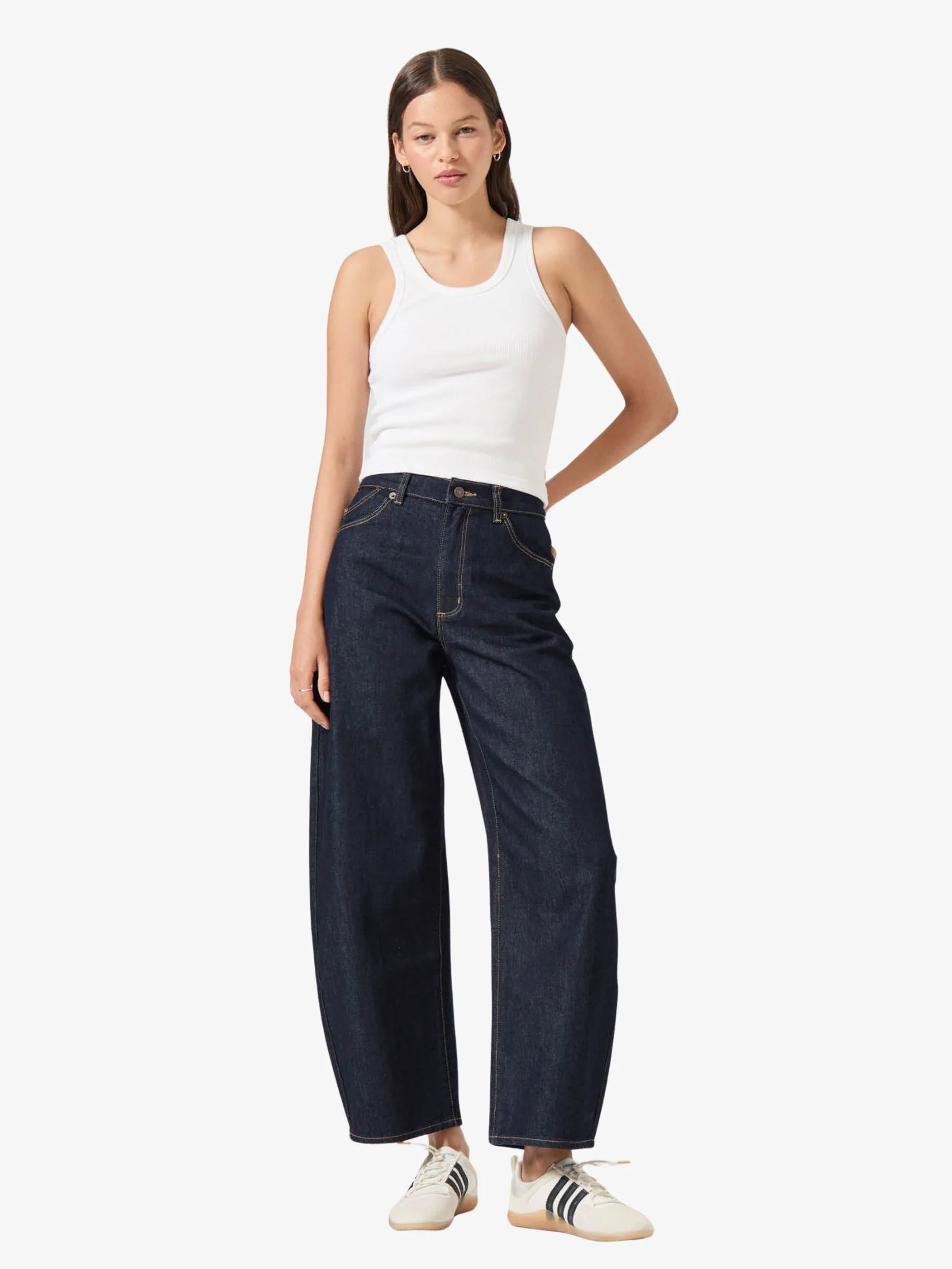 Gigi Barrel Jeans