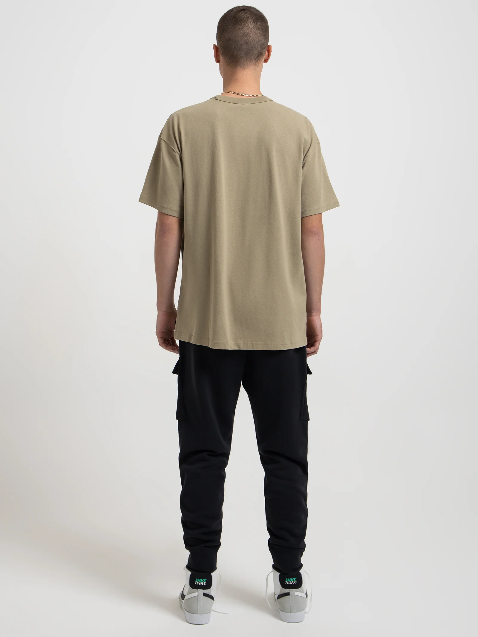 Sportswear Premium Essentials Sustainable T-Shirt - Image 5