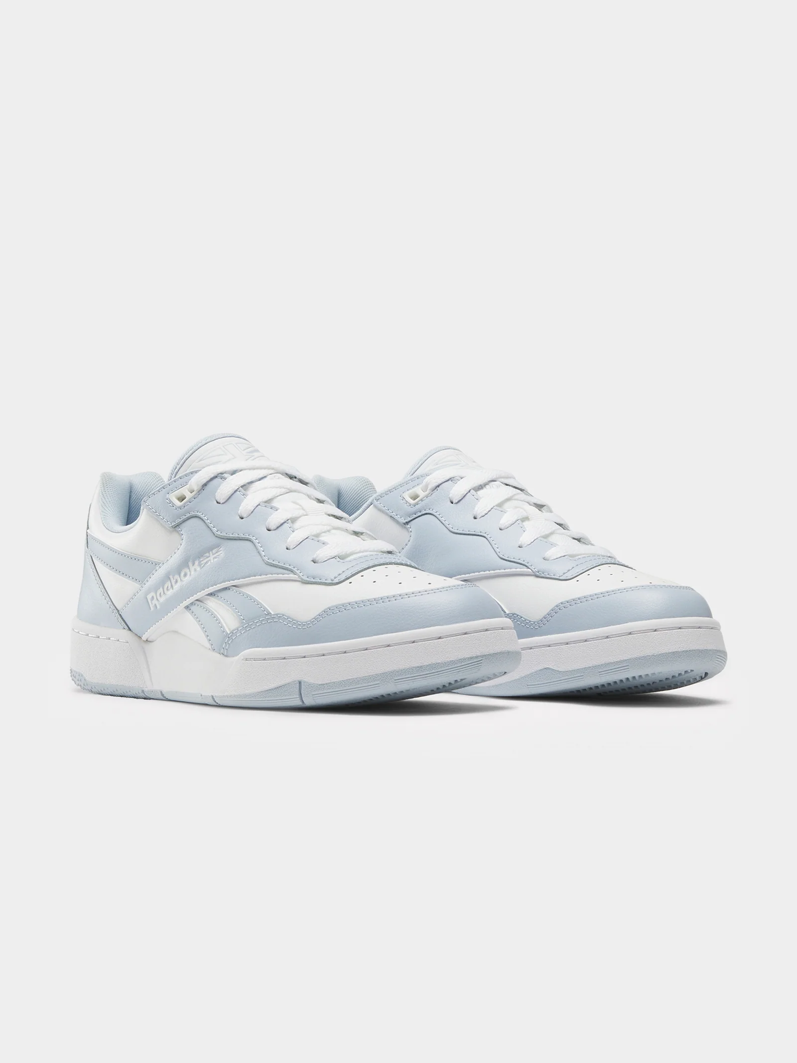 Womens BB 4000 II Basketball Sneakers - Image 2