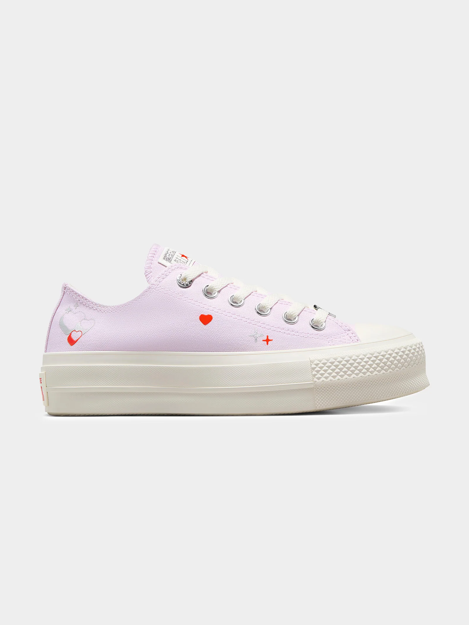 Womens Chuck Taylor All Star Lift Y2K Heart Low Top Sneakers