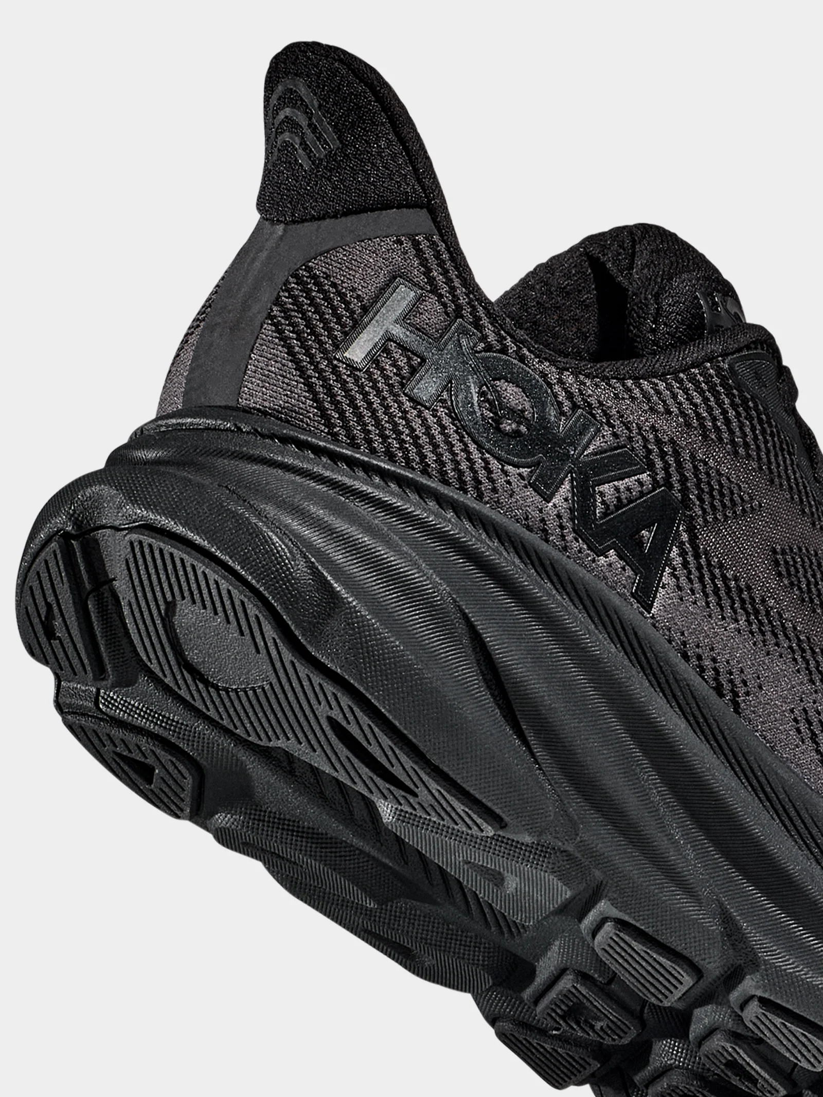 Womens Clifton 9 Sneakers - Image 2