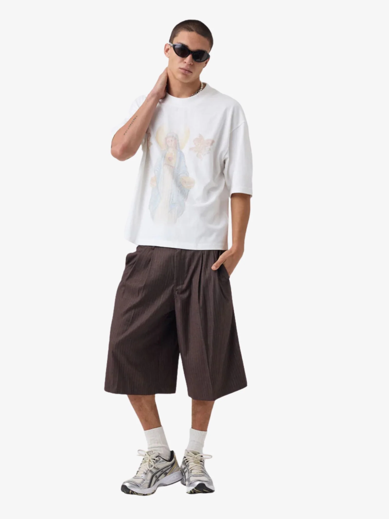 Mary Crop Flow Tee - Image 4